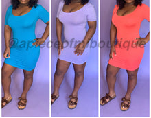 Load image into Gallery viewer, Midi Dress
